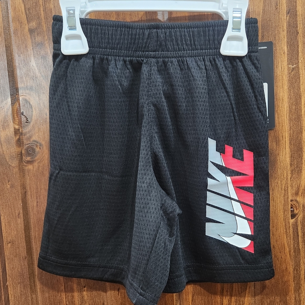 🆕️ Nike Short